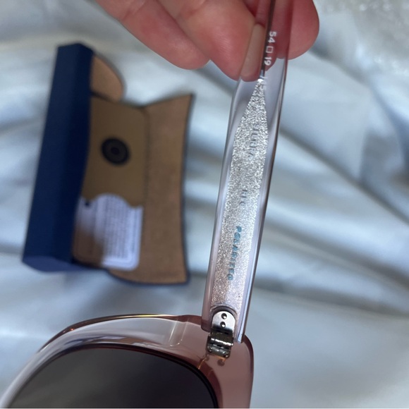 SALT. Serra Pink Gradient Sunglasses Oversized Design - Picture 14 of 17